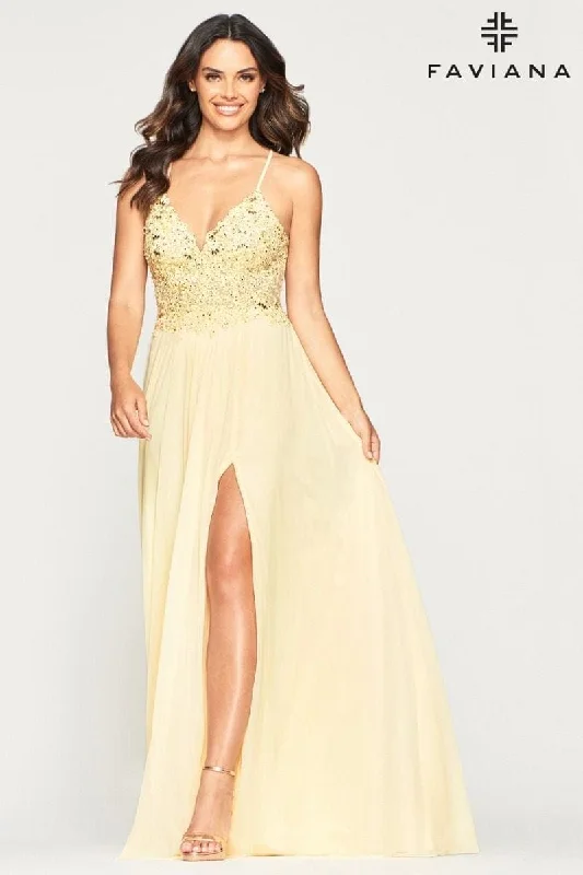Fitted Formal Dress Long Chiffon Cold Shoulder Dress And Lace Applique Bodice