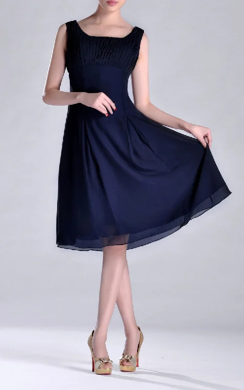 Illusion Neckline Dress Scooped A-line Pleated Chiffon Knee-length Bridesmaid Homecoming Dress - 304561