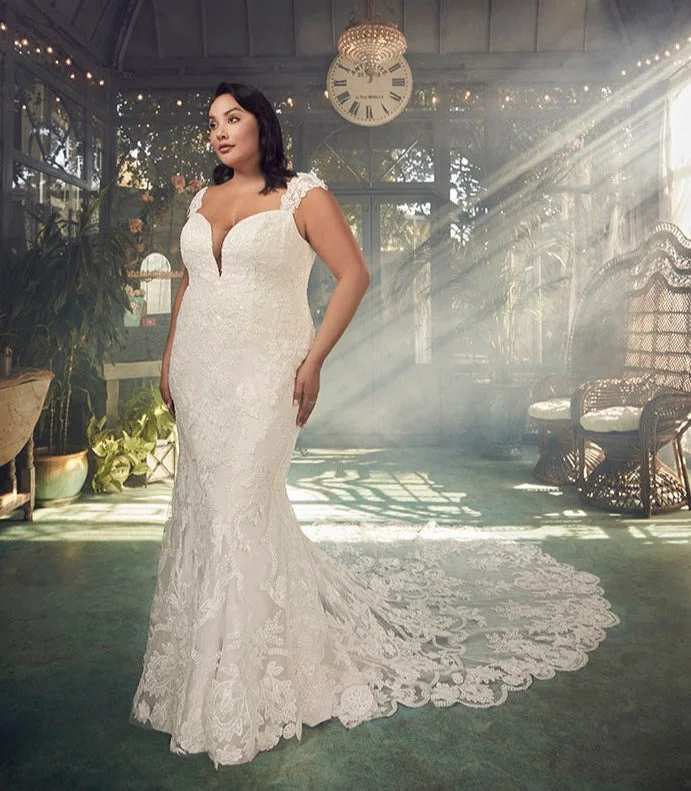 Elegant Beaded Dress Casablanca 2485C Size 20 Romantic Chiffon Fit & Flare Plunging Neckline Low Cut Lace Back Sequin Long Wedding Gown Elegant Beaded Dress Casablanca 2485C Size 20 Romantic Chiffon Fit & Flare Plunging Neckline Low Cut Lace Back Sequin Long Wedding Gown