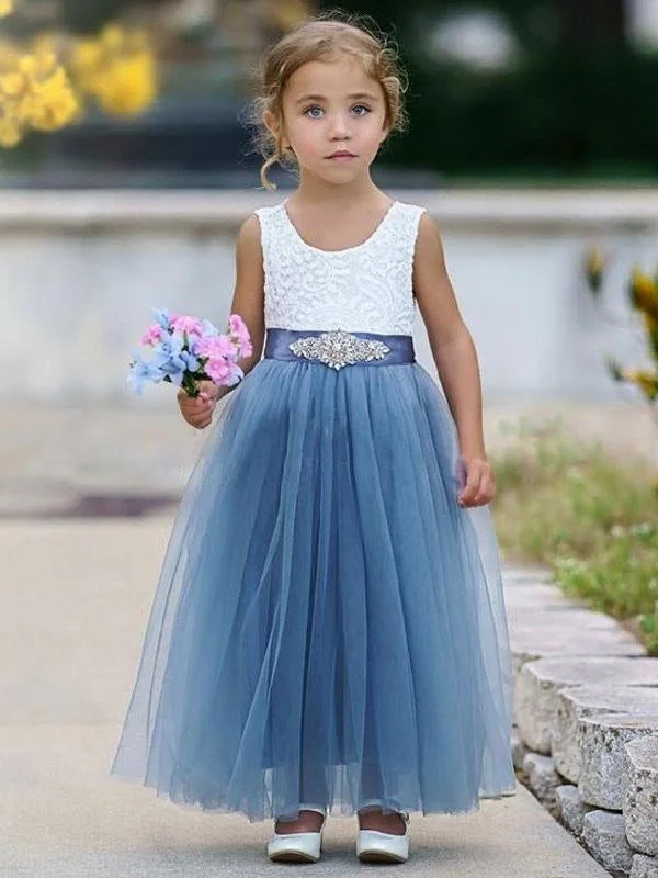 Off-White Gown Cute Blue Tulle Sash Flower Girl Dresses Sleeveless Party Dresses for Kids Off-White Gown Cute Blue Tulle Sash Flower Girl Dresses Sleeveless Party Dresses for Kids