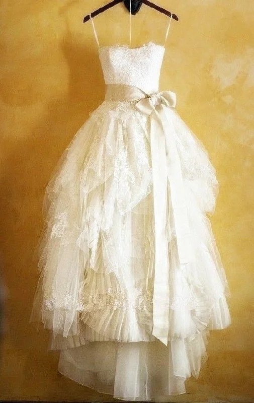 Asymmetrical Gown Cute Fitted Spaghetti Strap Lace Wedding Dresses Tulle Popular Tiered Modest Bridal Dresses with Bowknot fg2542 Asymmetrical Gown Cute Fitted Spaghetti Strap Lace Wedding Dresses Tulle Popular Tiered Modest Bridal Dresses with Bowknot fg2542