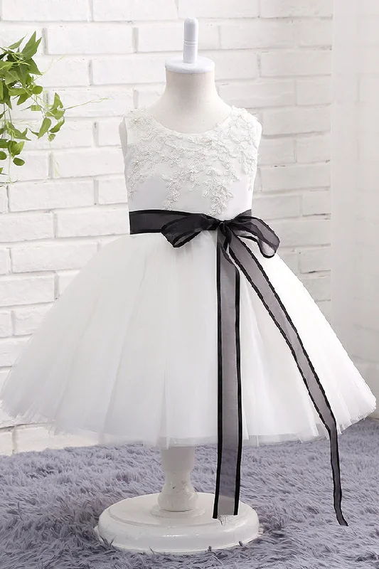 Formal Attire Cute White Flower Girl Dress with Black Bowknot