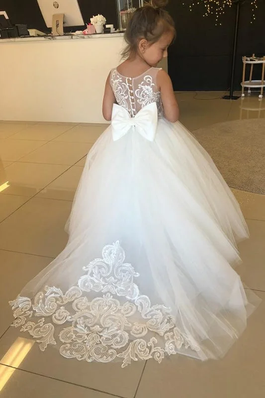 Classic Evening Dress Cute White Tulle Little Girl Dress for Wedding Sleeveless Lace Appliques Flower Girl Dress