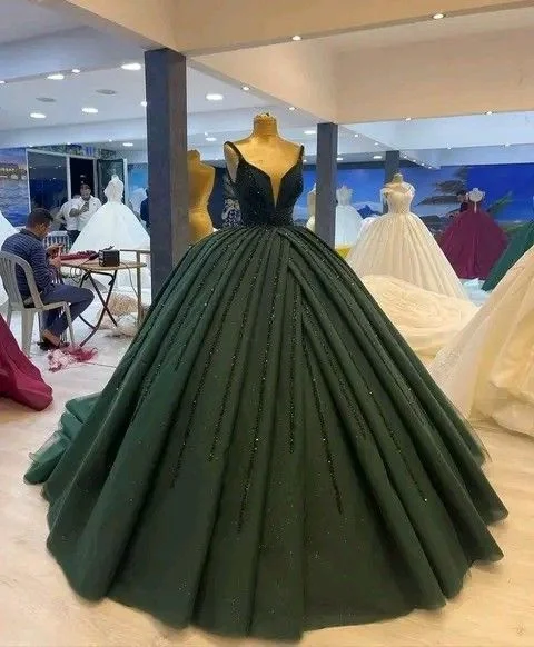 Empire Waist Dress Green Ball Gown Wedding Dress tulle Prom Dresses     fg2872
