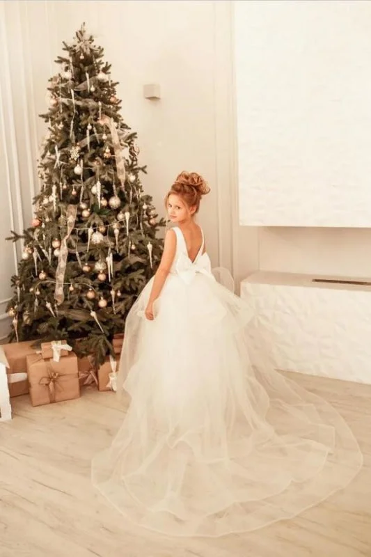 Empire Gown Jewel Neck White Glitter Little Girl Dress for Chrismas Birthday Party Sleevelesss Flower Girl Dress with Bowknot