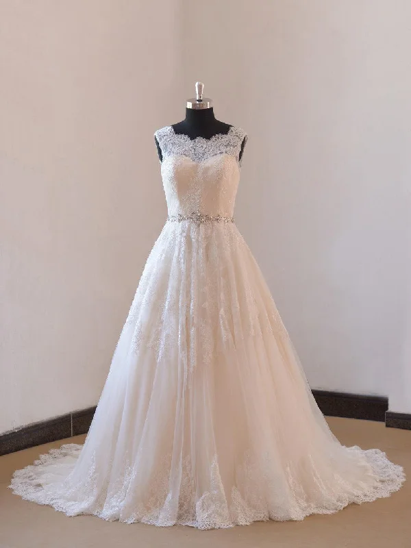 Elegant Gown Lace A-Line Sleeveless Wedding Gown With Low-V Back and Beaded Sash-ET_711627