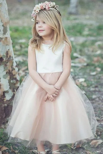 Floor-Sweeping Gown Scoop Neck Ivory Champagne Flower Girl Dress with Tulle Skirt