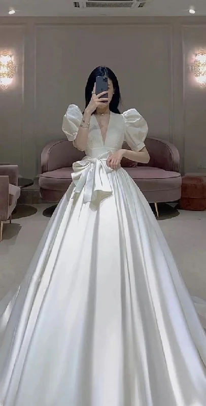 Luxe Satin Dress V Neck Puff Sleeves Newest Wedding Dresses, Luxury A Line Bridal Gowns Prom Dress fg2573 Luxe Satin Dress V Neck Puff Sleeves Newest Wedding Dresses, Luxury A Line Bridal Gowns Prom Dress fg2573