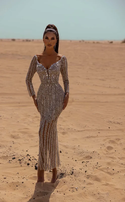 Asymmetrical Gown Chic and Holland MIDI1913 Dress