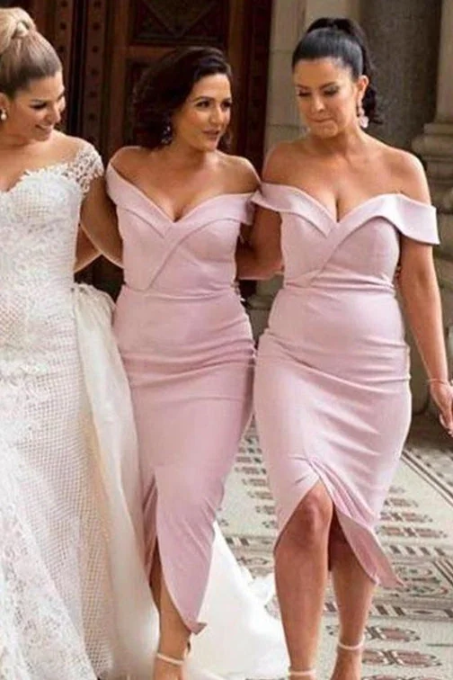 Modest Gown Mermaid Off Shoulder Pink Bridesmaid Dress with Slit Front
